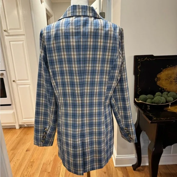Blue Plaid Women's Blazer - Picture 5 of 7